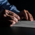 What to do when an heir refuses to sign the inheritance deed